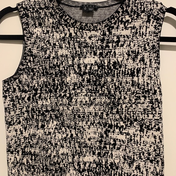 Theory Sweater Top/Vest - Picture 1 of 2